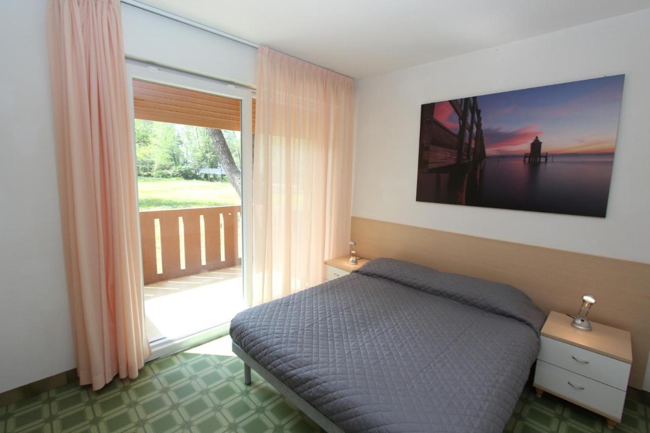 Clizia Apartment Bibione Bagian luar foto